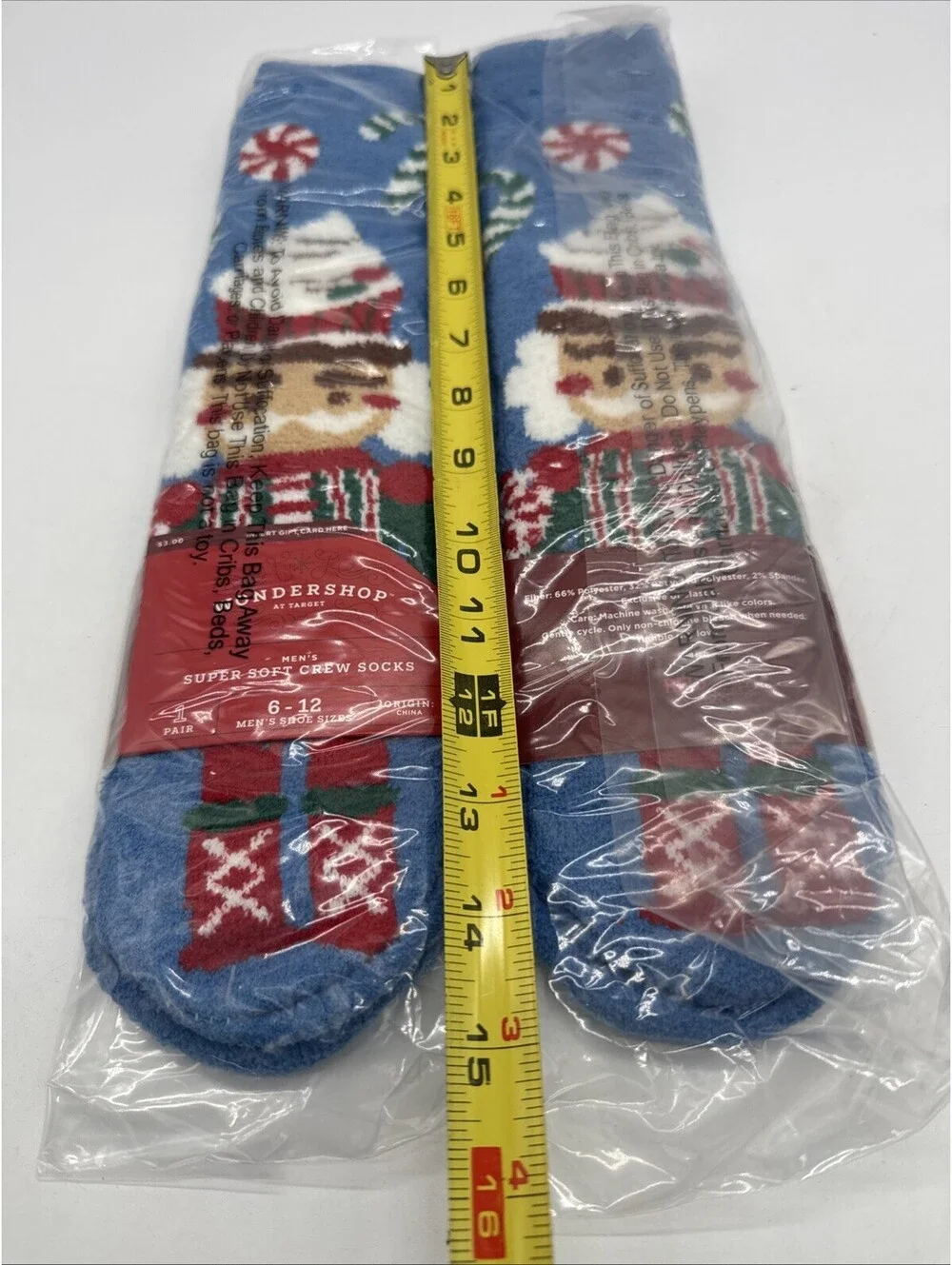 2 Pair Wondershop Men’s Cozy SUPER SOFT CREW Christmas Socks Nutcracker Giftcard